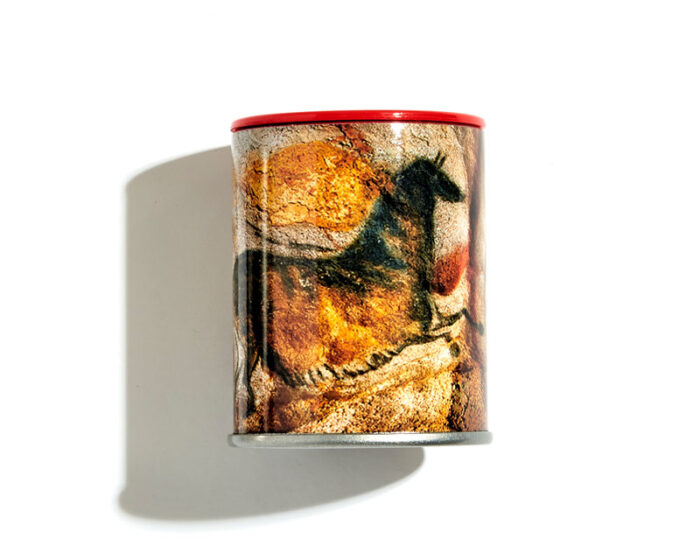Covered pencil sharpener - Image 2